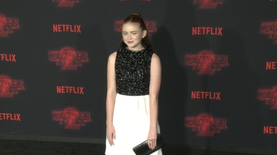2017-10-26_-_Stranger_Things_2_Premiere_3_mov1298.jpg
