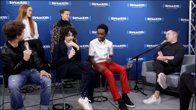 2017-11-01_-_SiriusXM_-_Stranger_Things_S02_Interview_mp42006.jpg