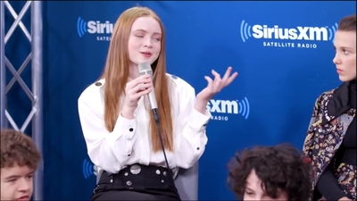 2017-11-01_-_SiriusXM_-_Stranger_Things_S02_Interview_mp42416.jpg
