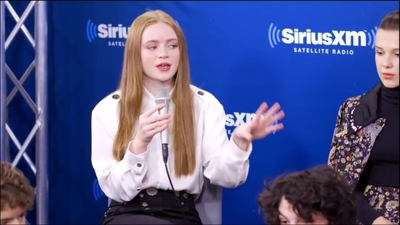 2017-11-01_-_SiriusXM_-_Stranger_Things_S02_Interview_mp42448.jpg