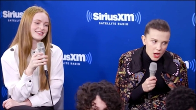 2017-11-01_-_SiriusXM_-_Stranger_Things_S02_Interview_mp42467.jpg
