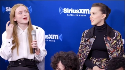 2017-11-01_-_SiriusXM_-_Stranger_Things_S02_Interview_mp42501.jpg