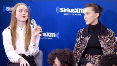 2017-11-01_-_SiriusXM_-_Stranger_Things_S02_Interview_mp42504.jpg