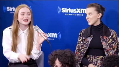 2017-11-01_-_SiriusXM_-_Stranger_Things_S02_Interview_mp42505.jpg