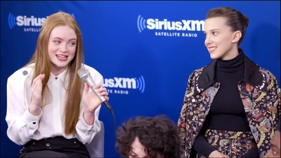 2017-11-01_-_SiriusXM_-_Stranger_Things_S02_Interview_mp42507.jpg
