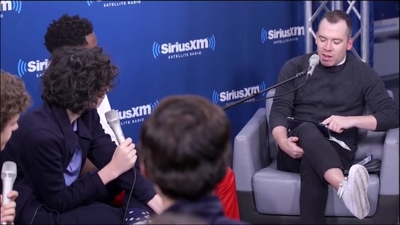 2017-11-01_-_SiriusXM_-_Stranger_Things_S02_Interview_mp42947.jpg