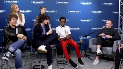 2017-11-01_-_SiriusXM_-_Stranger_Things_S02_Interview_mp43875.jpg