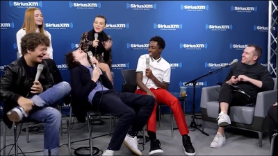 2017-11-01_-_SiriusXM_-_Stranger_Things_S02_Interview_mp44549.jpg