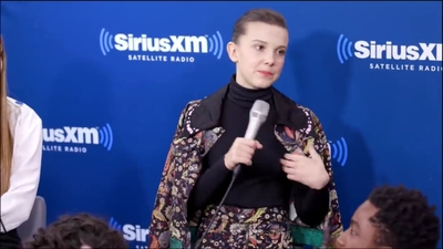 2017-11-01_-_SiriusXM_-_Stranger_Things_S02_Interview_mp44582.jpg
