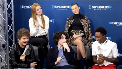 2017-11-01_-_SiriusXM_-_Stranger_Things_S02_Interview_mp44610.jpg