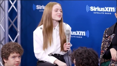 2017-11-01_-_SiriusXM_-_Stranger_Things_S02_Interview_mp44636.jpg
