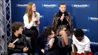 2017-11-01_-_SiriusXM_-_Stranger_Things_S02_Interview_mp44642.jpg