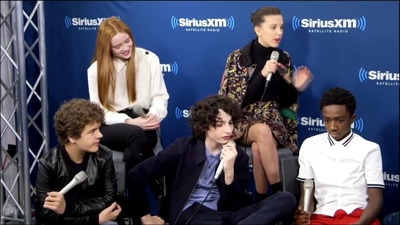 2017-11-01_-_SiriusXM_-_Stranger_Things_S02_Interview_mp44668.jpg