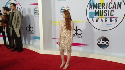 2017-11-19_-_2017_American_Music_Awards_1_mov4772.jpg