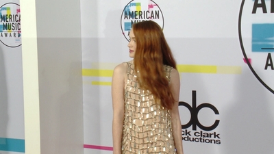 2017-11-19_-_2017_American_Music_Awards_1_mov4774.jpg