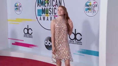 2017-11-19_-_2017_American_Music_Awards_2_mp44797.jpg
