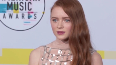 2017-11-19_-_2017_American_Music_Awards_2_mp44814.jpg