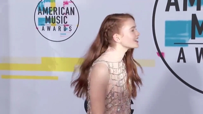 2017-11-19_-_2017_American_Music_Awards_2_mp44824.jpg