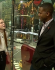 2017-12-02_-_extratv_-_Stranger_Things_S02_Interview_mp44898.jpg