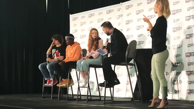 2018-04-09_-_Dallas_Fan_Expo_2018_mp46037.jpg