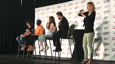 2018-04-09_-_Dallas_Fan_Expo_2018_mp46674.jpg