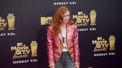 2018-06-16_-_2018_MTV_Movie_And_TV_Awards_3_mov0022.jpg