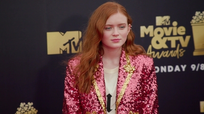 2018-06-16_-_2018_MTV_Movie_And_TV_Awards_3_mov0027.jpg