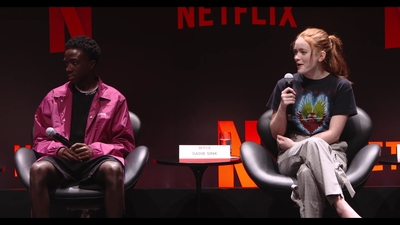 2018-12-10_-_Stranger_Things_Press_Conference_in_Brazil_mp40289.jpg