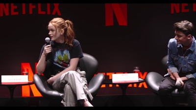 2018-12-10_-_Stranger_Things_Press_Conference_in_Brazil_mp40395.jpg