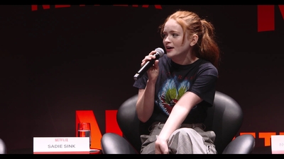 2018-12-10_-_Stranger_Things_Press_Conference_in_Brazil_mp40430.jpg