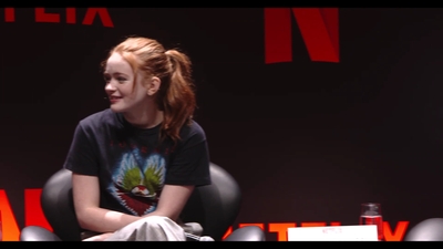 2018-12-10_-_Stranger_Things_Press_Conference_in_Brazil_mp40504.jpg