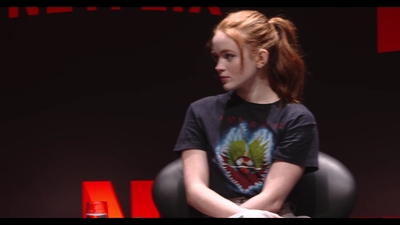 2018-12-10_-_Stranger_Things_Press_Conference_in_Brazil_mp40517.jpg