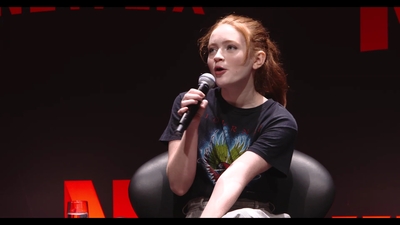 2018-12-10_-_Stranger_Things_Press_Conference_in_Brazil_mp40557.jpg