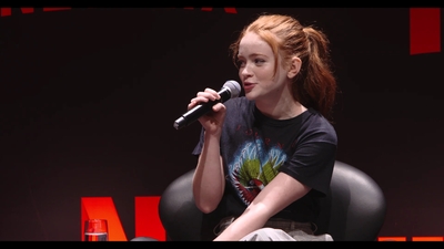 2018-12-10_-_Stranger_Things_Press_Conference_in_Brazil_mp40560.jpg