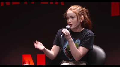 2018-12-10_-_Stranger_Things_Press_Conference_in_Brazil_mp40580.jpg