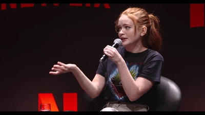 2018-12-10_-_Stranger_Things_Press_Conference_in_Brazil_mp40584.jpg