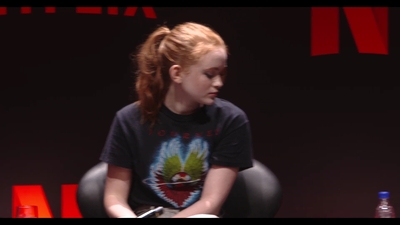 2018-12-10_-_Stranger_Things_Press_Conference_in_Brazil_mp40593.jpg