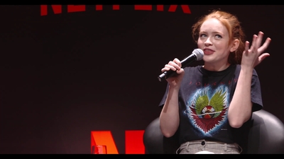 2018-12-10_-_Stranger_Things_Press_Conference_in_Brazil_mp40689.jpg