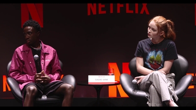 2018-12-10_-_Stranger_Things_Press_Conference_in_Brazil_mp40745.jpg