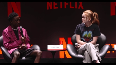 2018-12-10_-_Stranger_Things_Press_Conference_in_Brazil_mp40748.jpg