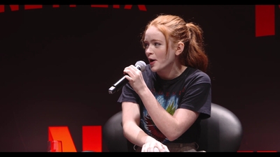 2018-12-10_-_Stranger_Things_Press_Conference_in_Brazil_mp40822.jpg