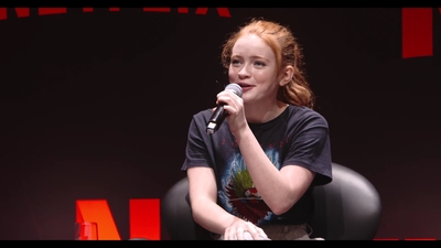 2018-12-10_-_Stranger_Things_Press_Conference_in_Brazil_mp40825.jpg
