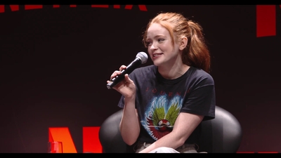 2018-12-10_-_Stranger_Things_Press_Conference_in_Brazil_mp40840.jpg