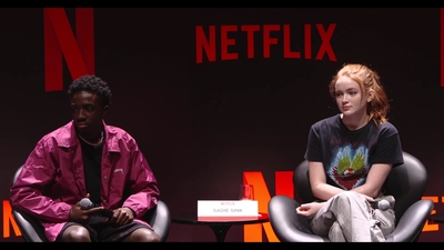 2018-12-10_-_Stranger_Things_Press_Conference_in_Brazil_mp40966.jpg