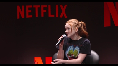 2018-12-10_-_Stranger_Things_Press_Conference_in_Brazil_mp41089.jpg