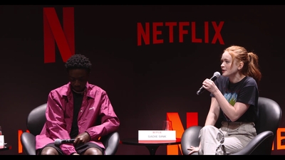 2018-12-10_-_Stranger_Things_Press_Conference_in_Brazil_mp41192.jpg