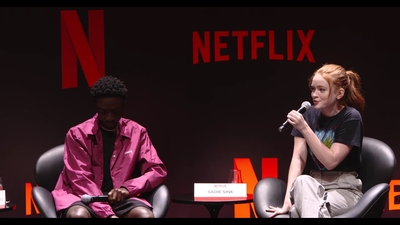 2018-12-10_-_Stranger_Things_Press_Conference_in_Brazil_mp41193.jpg