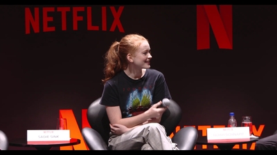 2018-12-10_-_Stranger_Things_Press_Conference_in_Brazil_mp41264.jpg