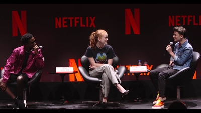 2018-12-10_-_Stranger_Things_Press_Conference_in_Brazil_mp41272.jpg