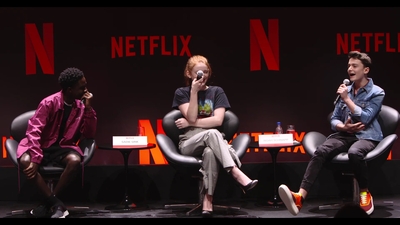 2018-12-10_-_Stranger_Things_Press_Conference_in_Brazil_mp41275.jpg